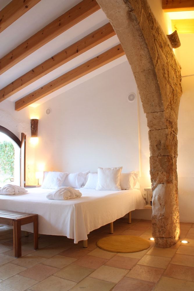 Alcaufar Vell Hotel Rural & Restaurant 2