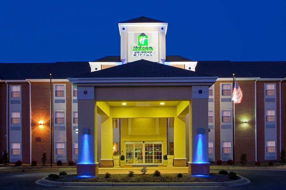 Holiday Inn Express PRINCE FREDERICK by IHG 1
