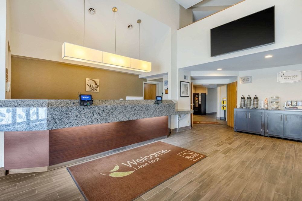 Sleep Inn near Great Lakes Naval Base 2
