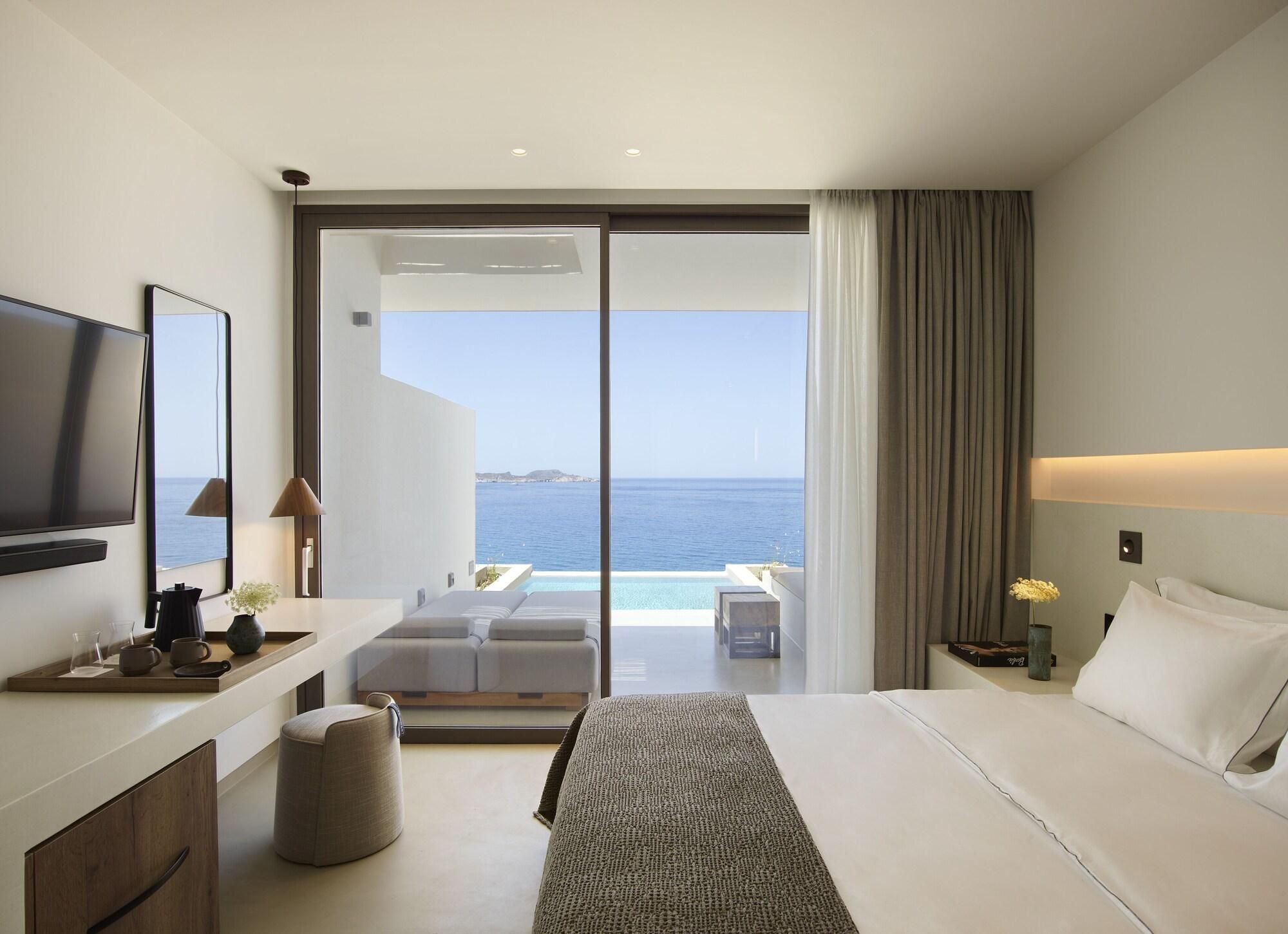 White Coast Pool Suites Small Luxury Hotels 2