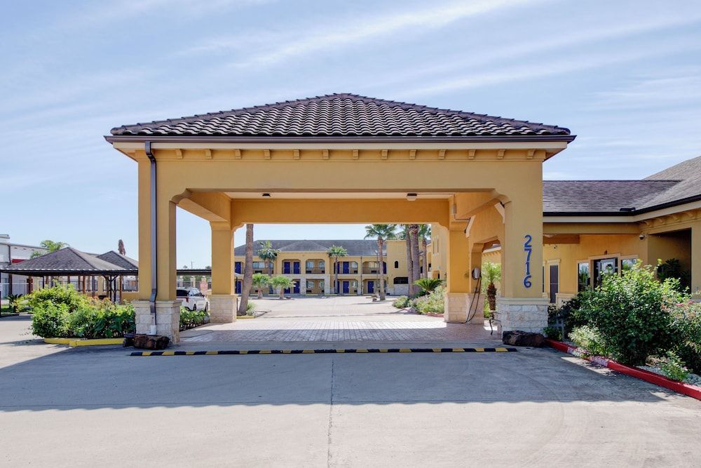 Weslaco Inn Weslaco-Mercedes 1