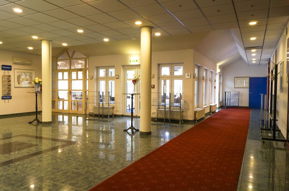 Trip Inn Kongresshotel Frankfurt-Rodgau 1