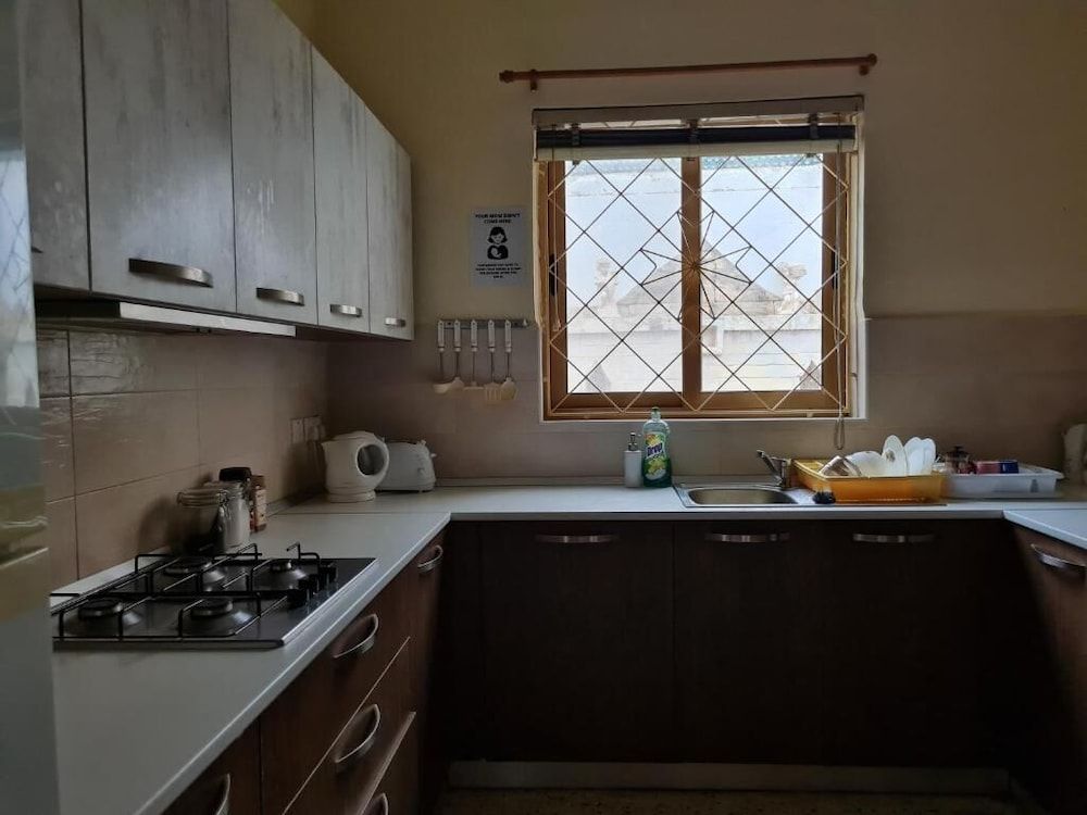 EEM student Guest House - shared rooms 2