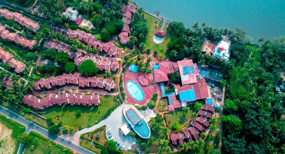 The Byke Old Anchor Beach Resort & Spa - Pan India Pure Veg Hotel Chain 1