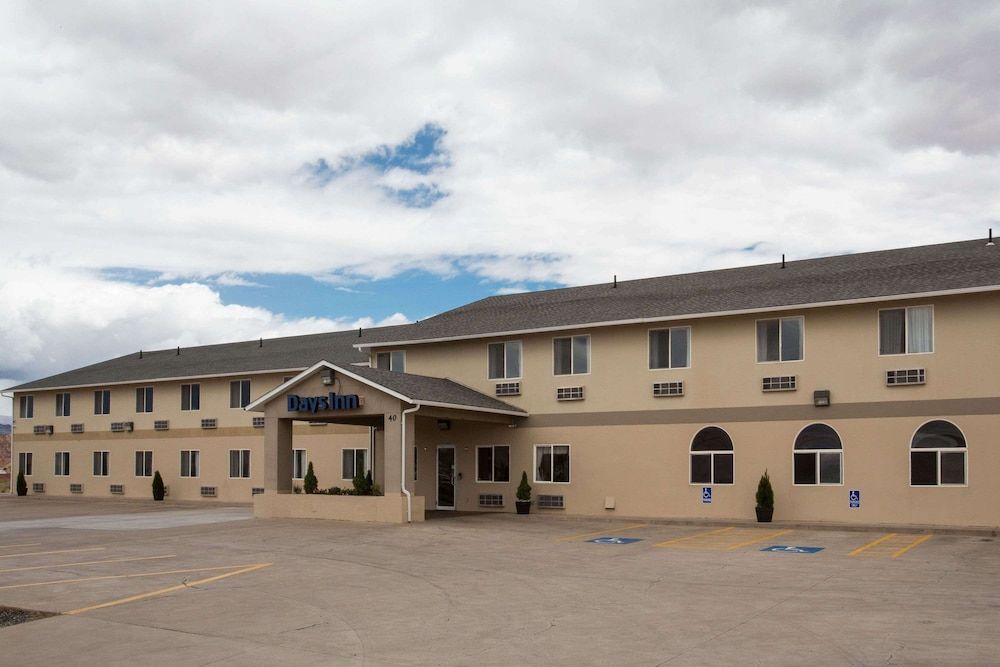 Days Inn by Wyndham Hurricane/Zion National Park Area 1