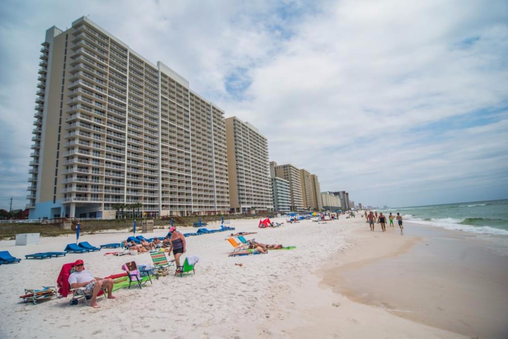 Gulf Views! 9th-Floor Majestic Beach Resort Condo 1