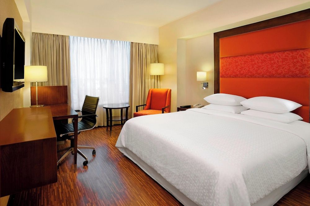Four Points by Sheraton Ahmedabad 1