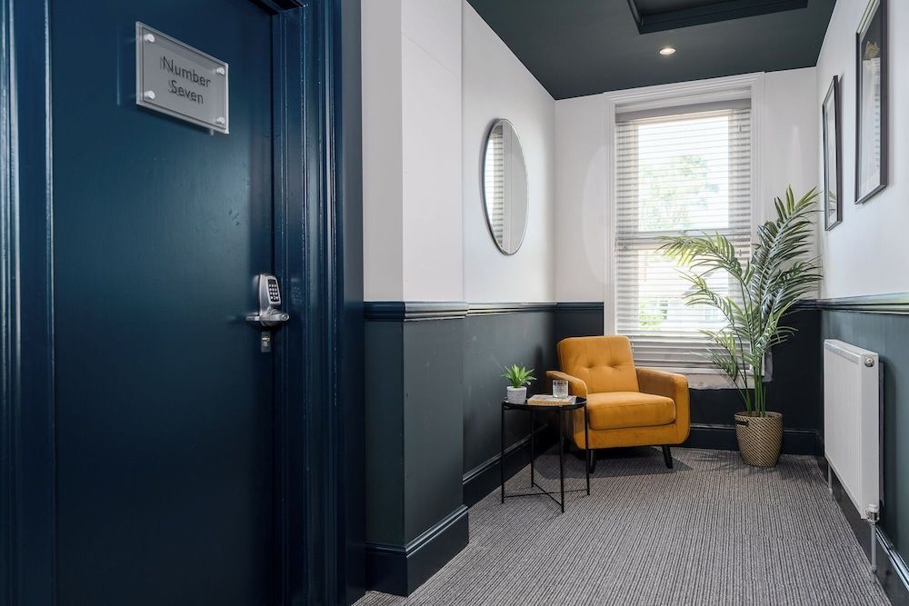 The Madison - Premium Self Check-In Studios & Apartments 2