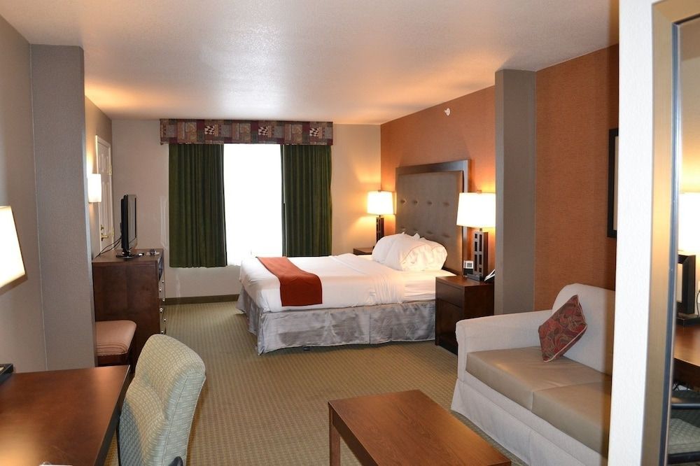 Holiday Inn Express & Suites BOZEMAN WEST by IHG 1