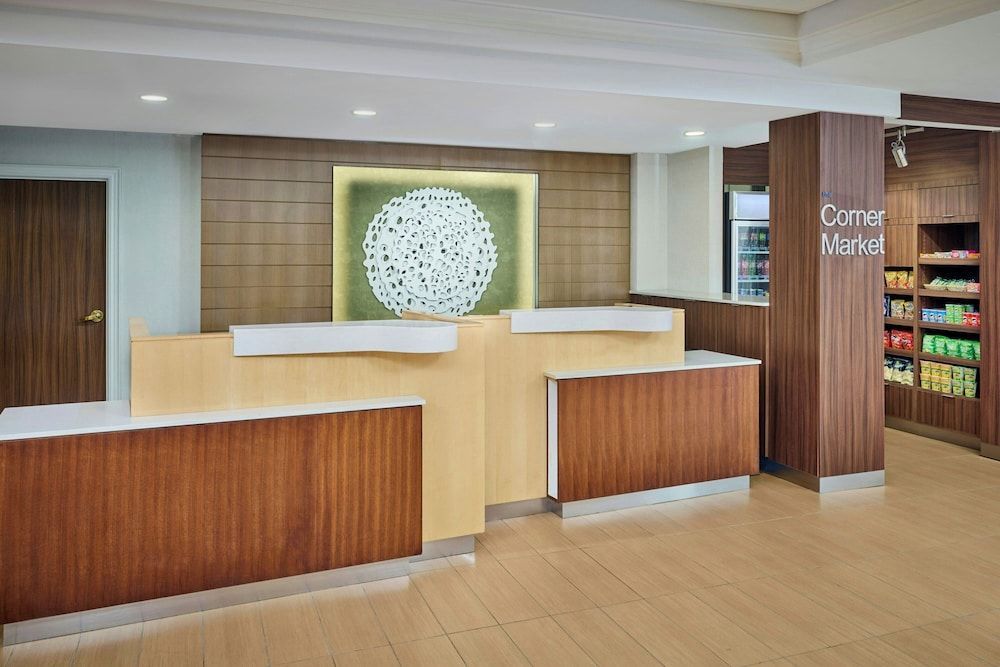 Fairfield Inn & Suites by Marriott Ottawa Kanata 2