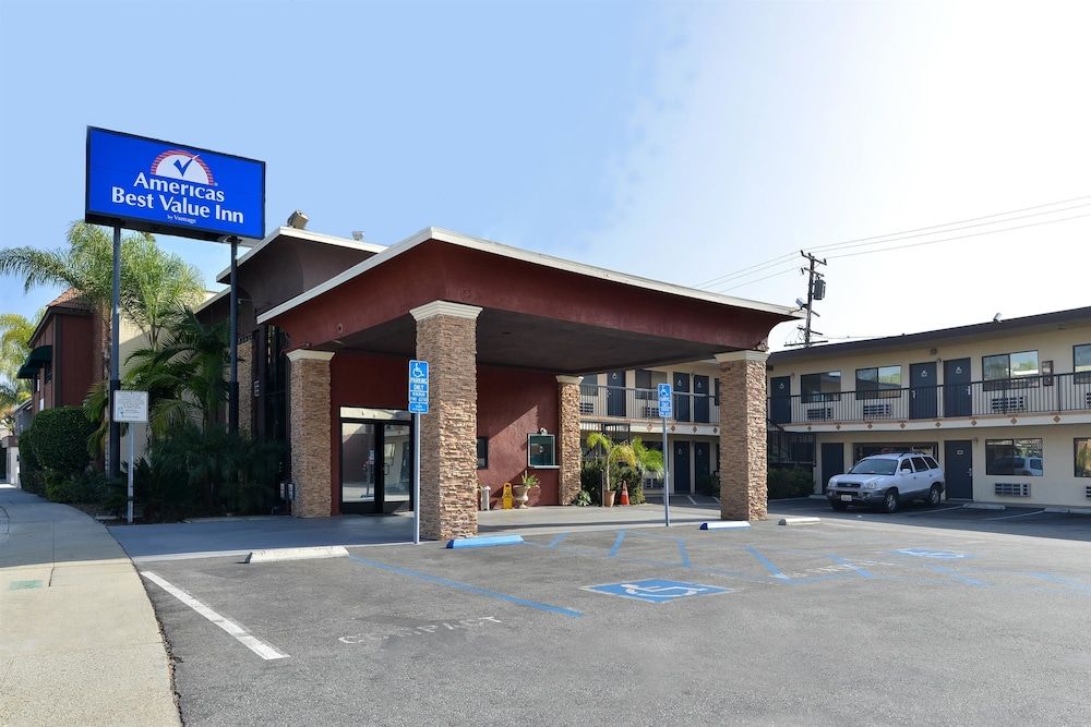 Americas Best Value Inn Pasadena 1