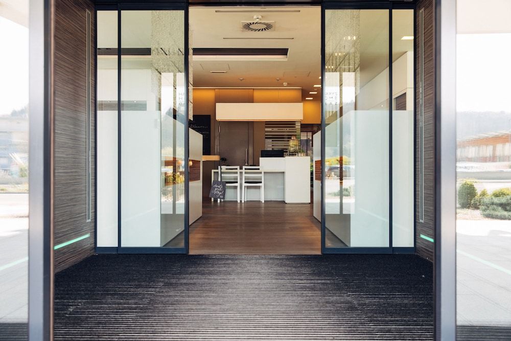 harry's home Hart bei Graz hotel & apartments 2