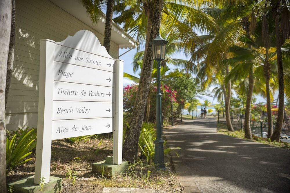 Pierre & Vacances Residence Premium Les Tamarins 2