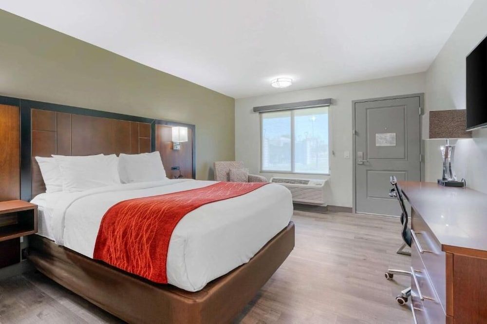 Antioch Inn and Suites 1