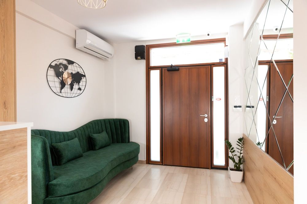 City Plaza Apartments & Rooms 2
