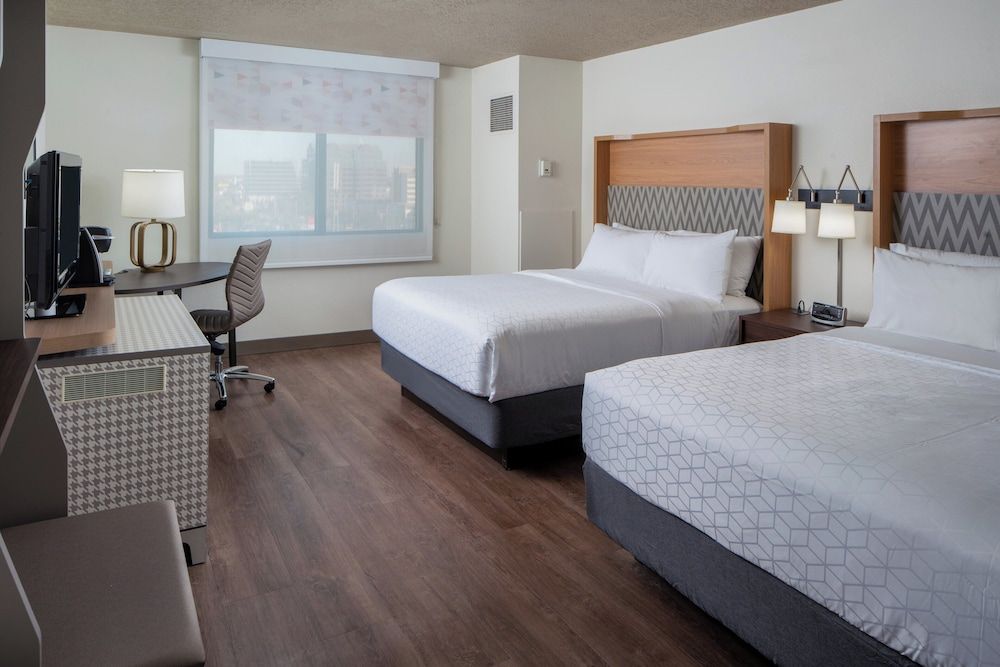 Holiday Inn TAMPA WESTSHORE - AIRPORT AREA by IHG 2