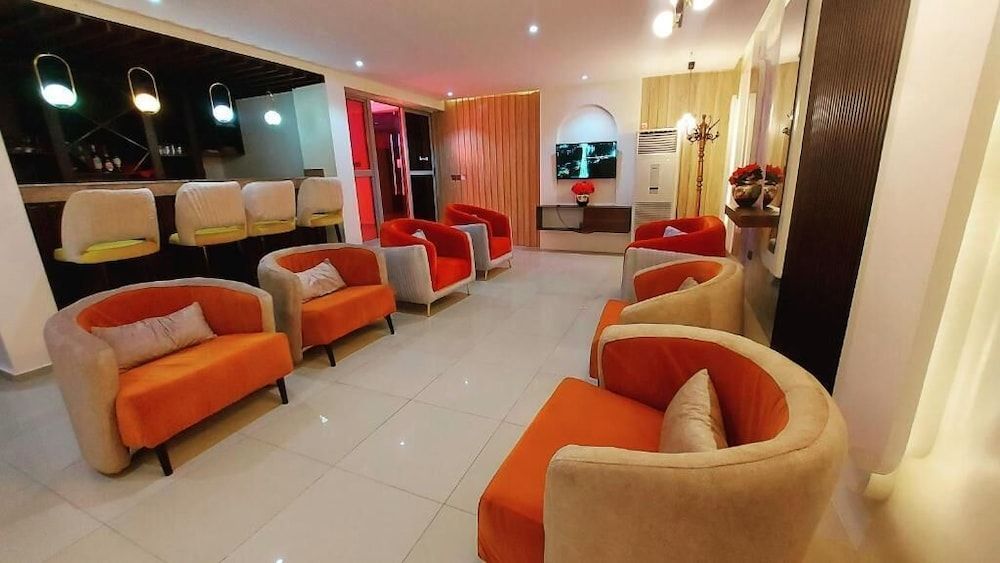 The Ambassadors Hotel 2