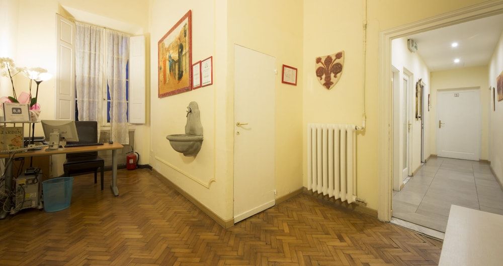 Ridolfi Guest House 2