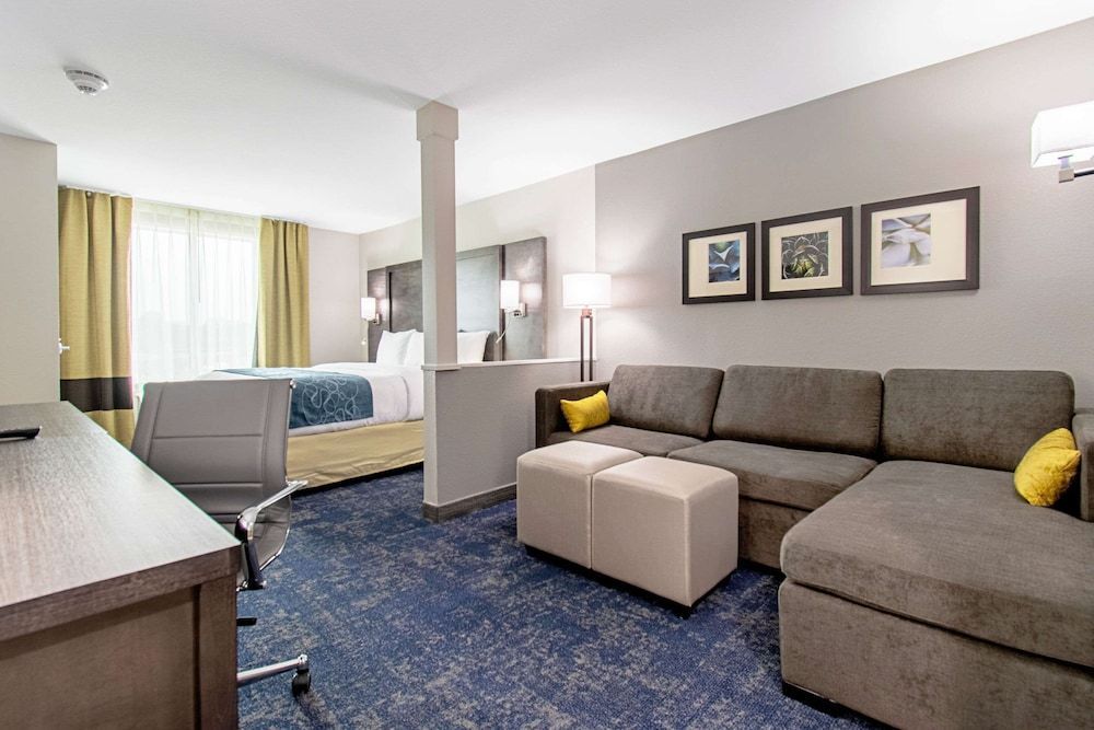 Comfort Suites Humble Houston IAH 1
