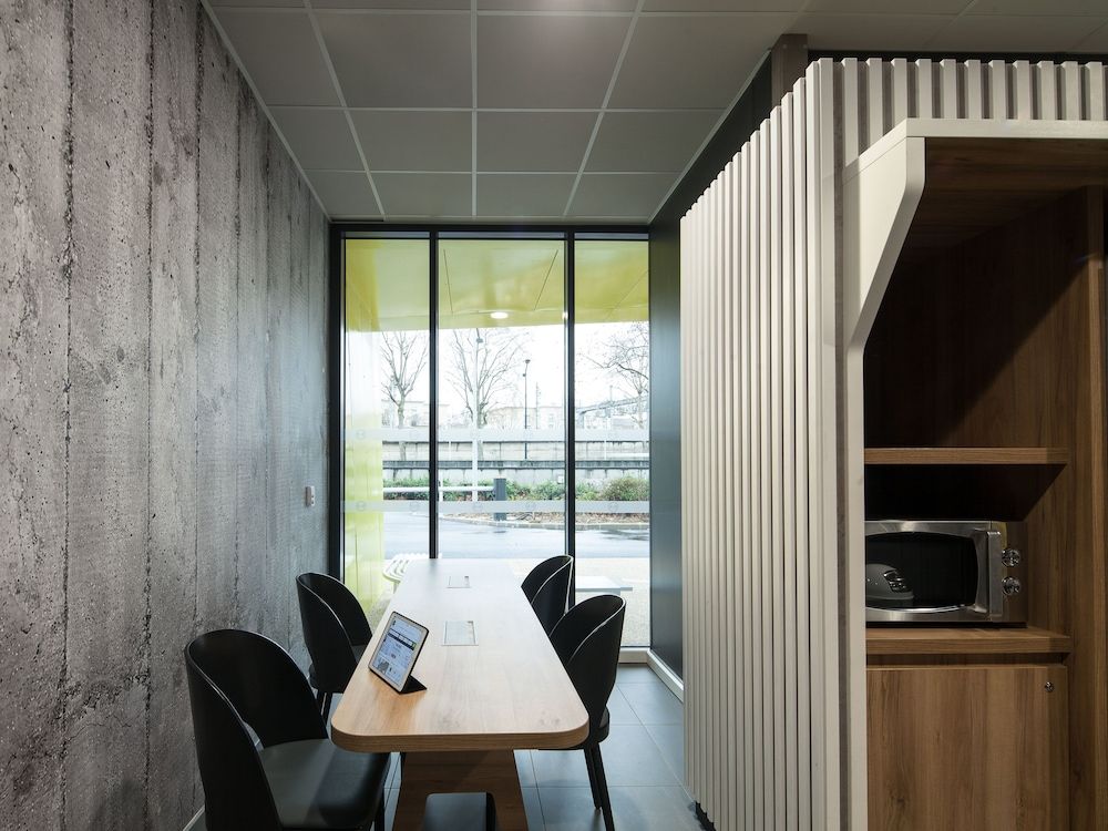 B&B HOTEL NANTERRE Rueil-Malmaison 2