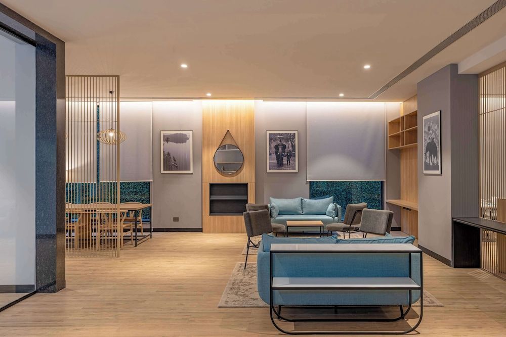 Park Inn & Suites by Radisson Thrissur East Fort 2