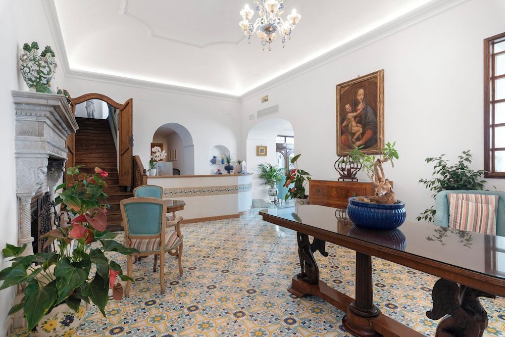 Hotel La Tonnarella 1