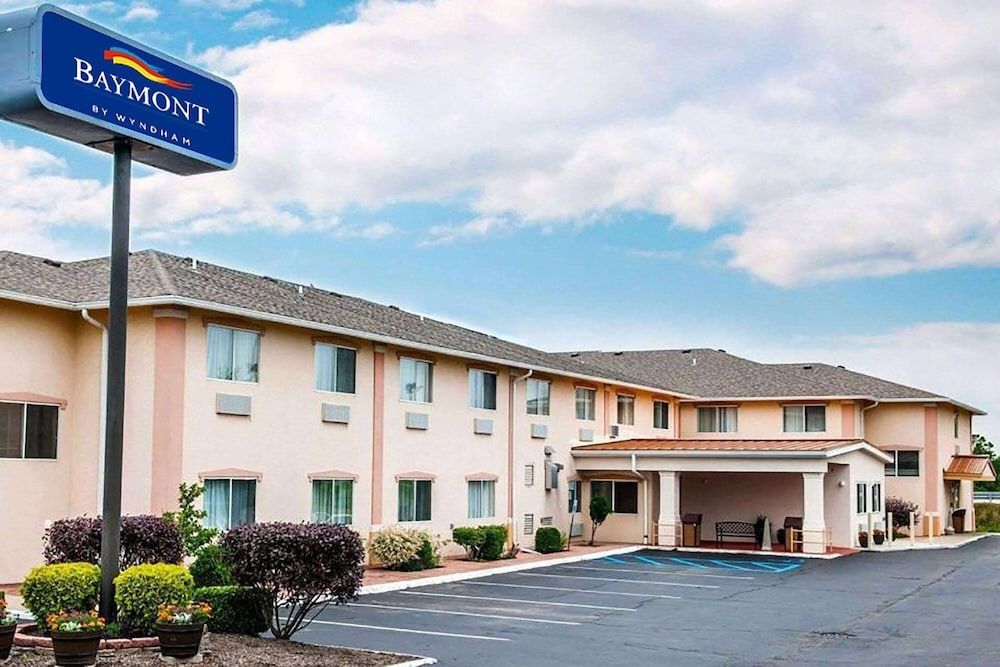 Baymont by Wyndham Richmond I-70 1
