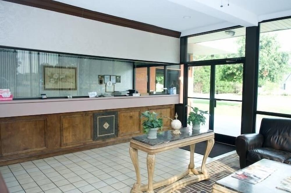 Guest Lodge Pageland 1