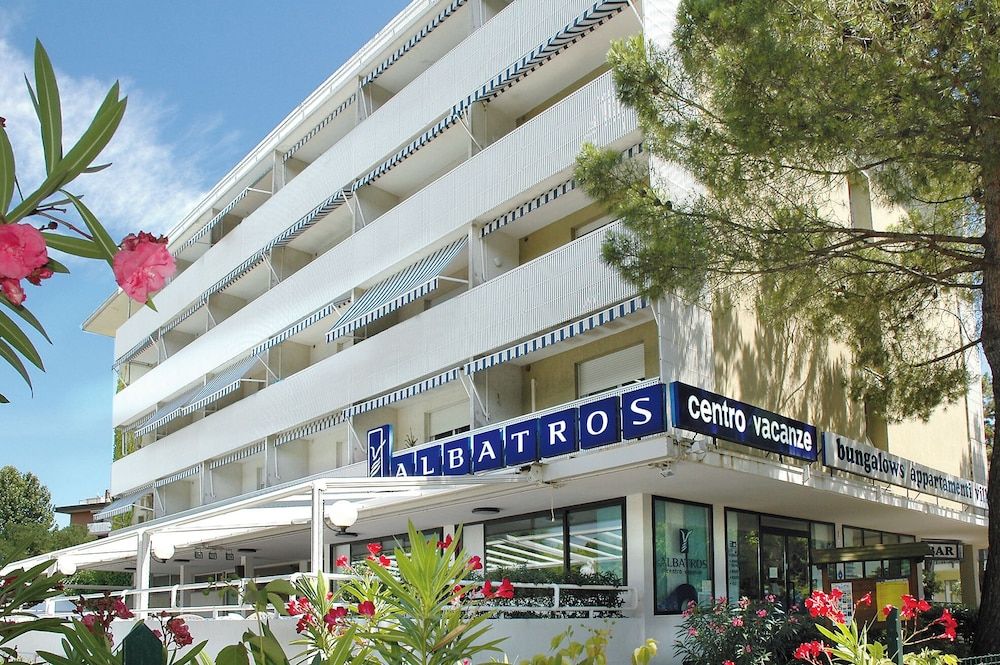 Aparthotel Albatros 2
