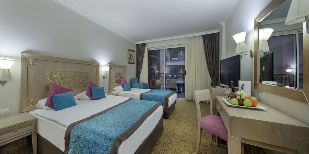 Crystal Family Comfort Collection - Ultimate All Inclusive 2