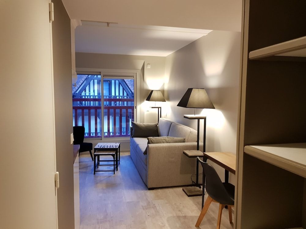 La Loggia Appart'Hôtel & Spa 2