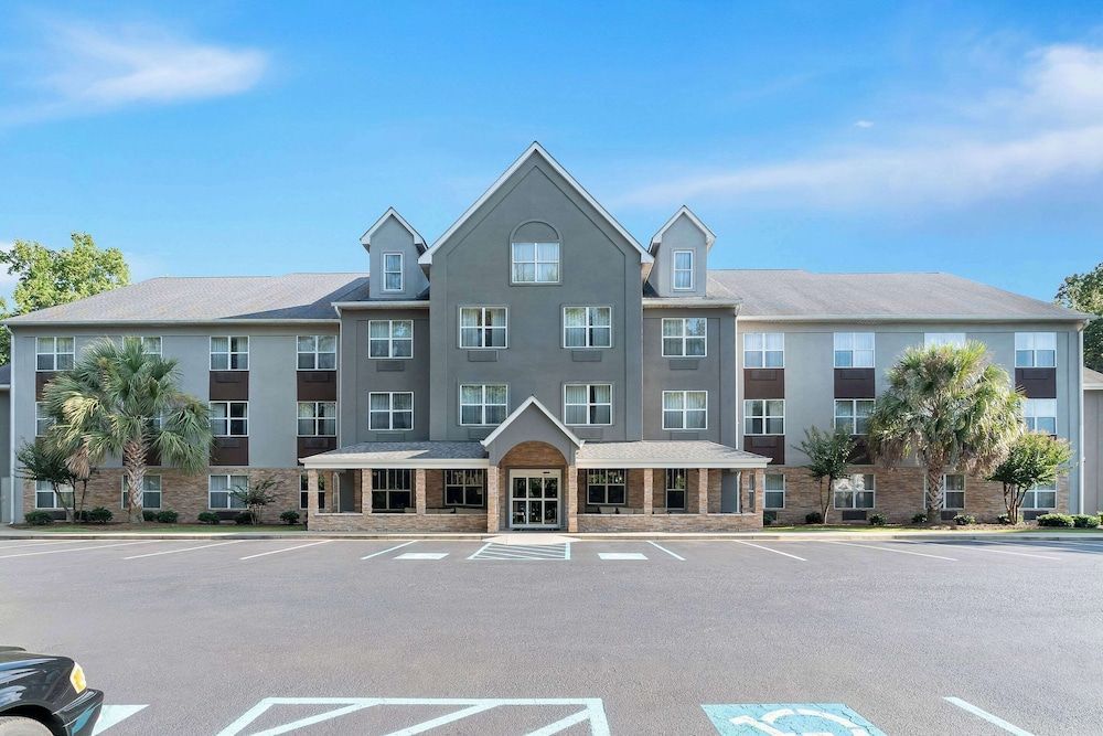 Country Inn & Suites by Radisson, Columbia Airport, SC 1