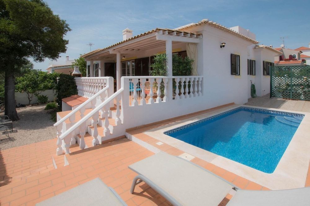 Casa Novo Horizonte by Portucasa 1