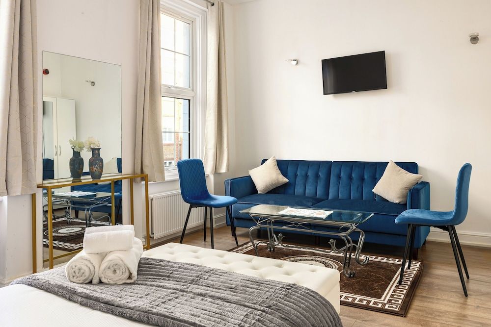 Crawford place studio apartments 2