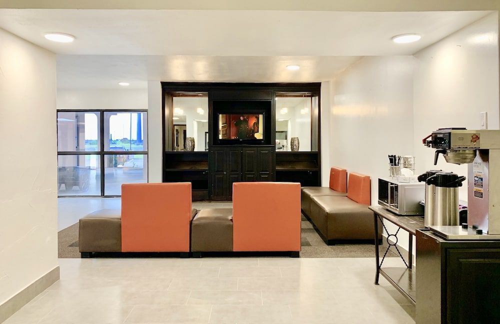 Motel 6 Lewisville, TX - Medical City 2