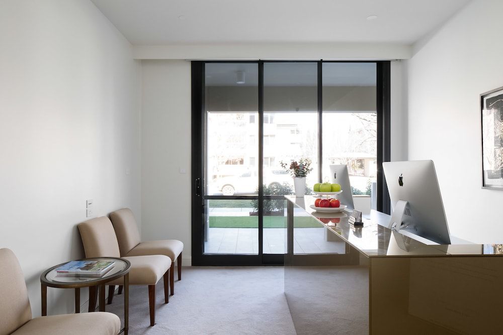 Knightsbridge Canberra 2