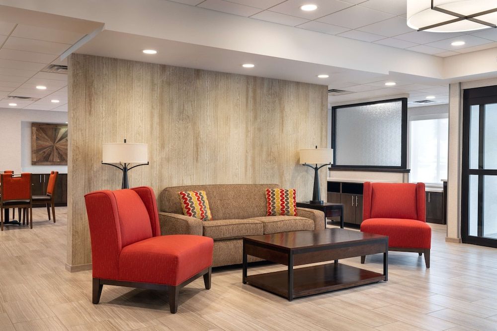 Days Inn & Suites by Wyndham Denver International Airport 2