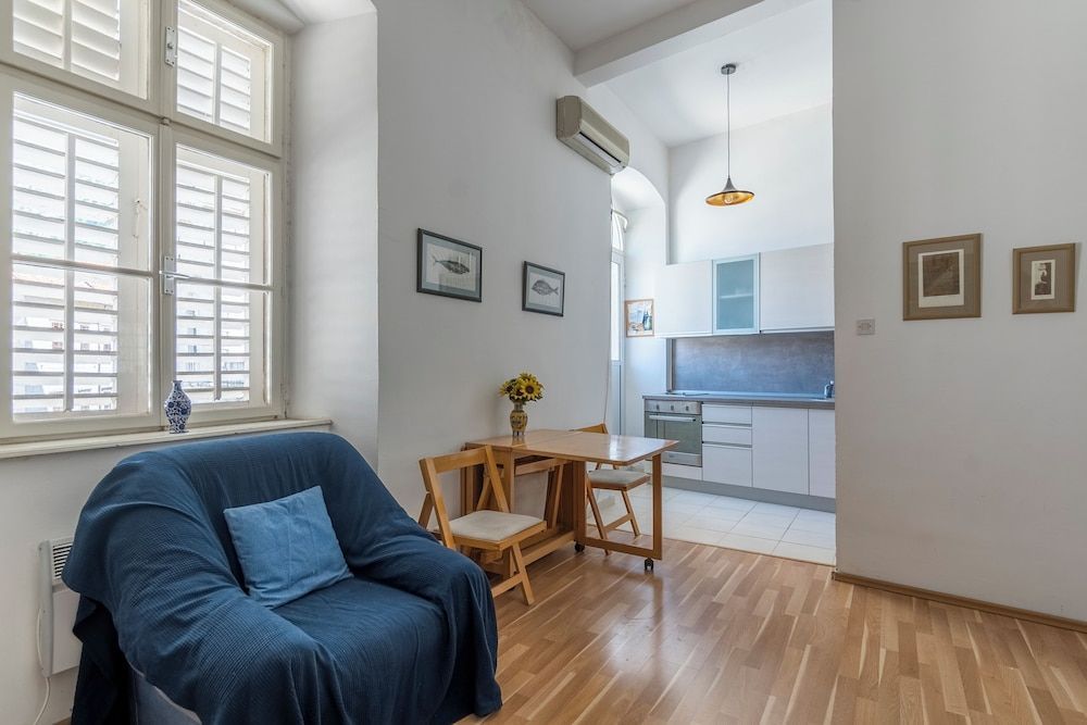CENTRAL CATHEDRAL APARTMENT 2