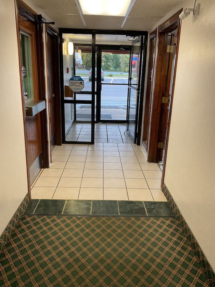 Budget Host Inn 2