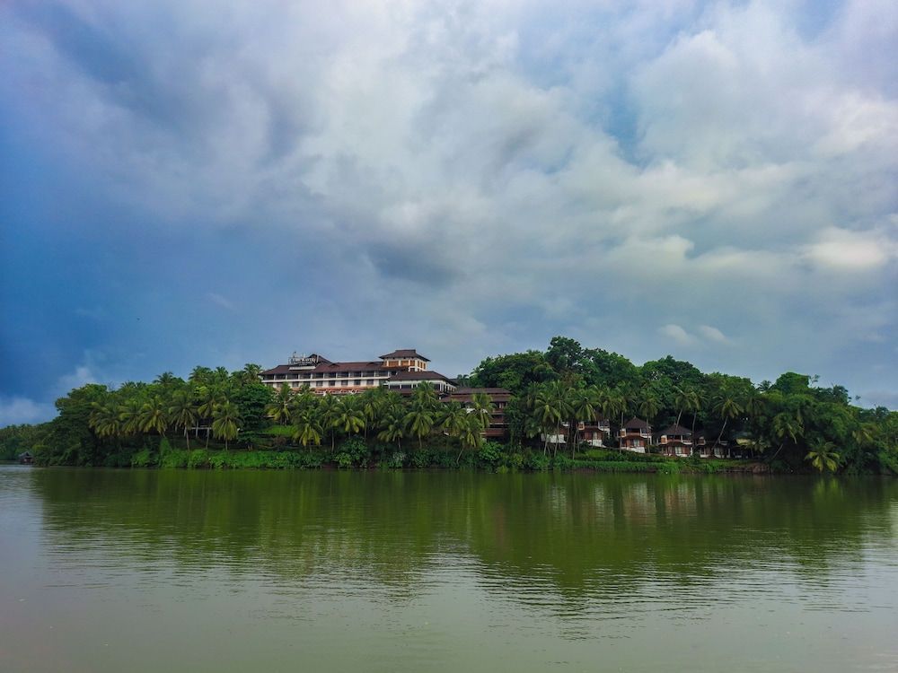 The Raviz Kadavu, Kozhikode 1