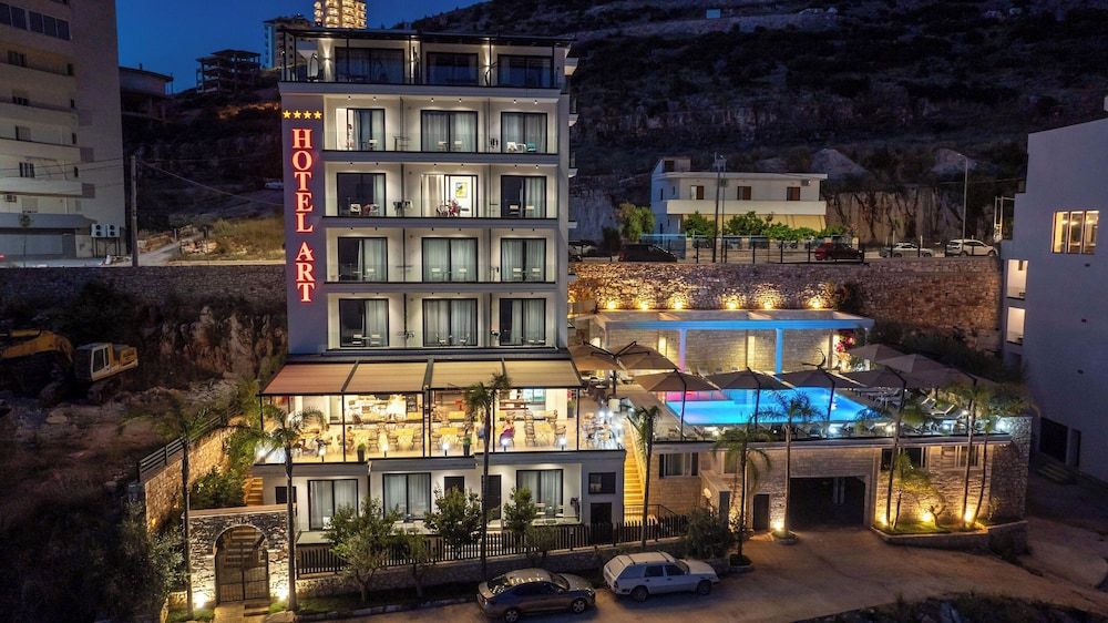 Art Hotel 1