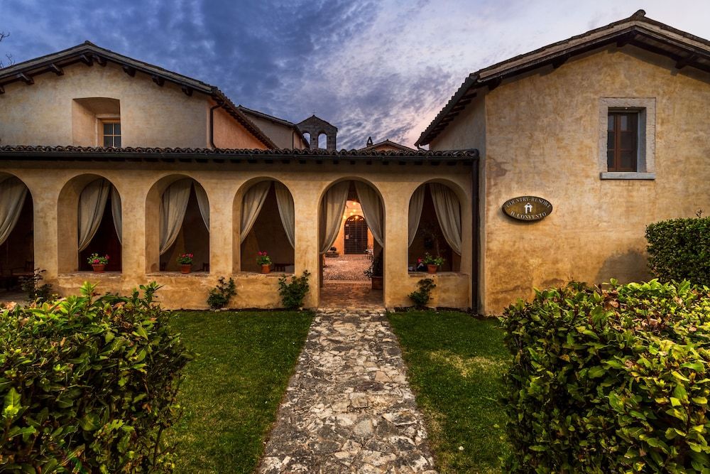 Relais Convento Santa Croce 1