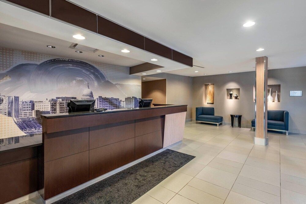 Cambria Hotel Madison East 2