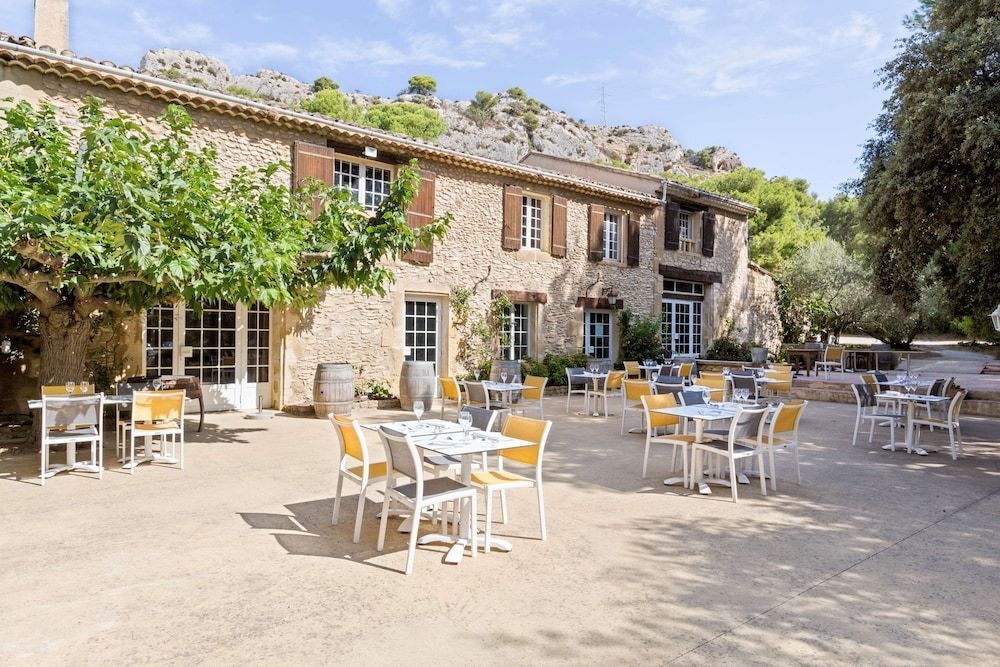 Best Western Domaine de Roquerousse 1