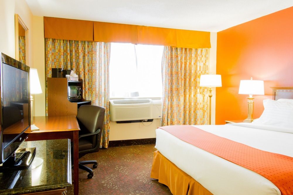 Holiday Inn CHICAGO O'HARE AREA by IHG 2