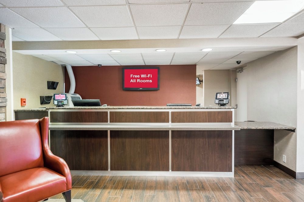 Red Roof Inn PLUS+ Boston - Woburn/ Burlington 2