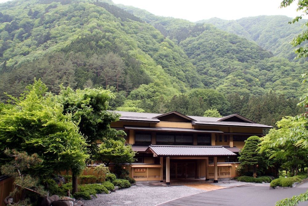 Nishiyama Onsen Keiunkan 1