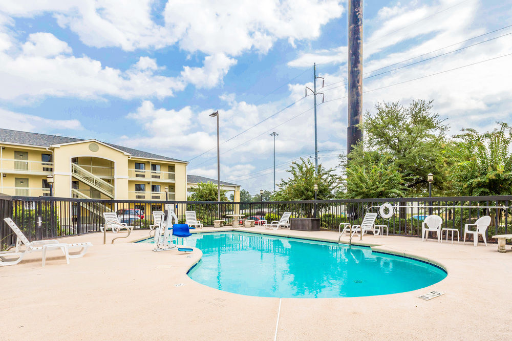 Suburban Extended Stay Hotel Augusta 1
