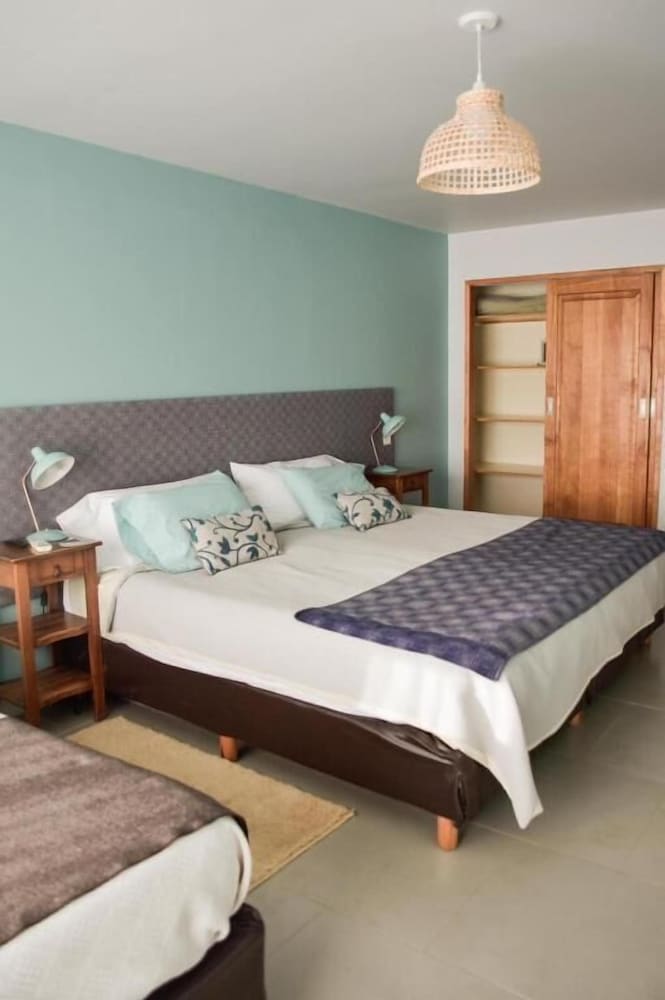 Las Bayas Home Suites 1