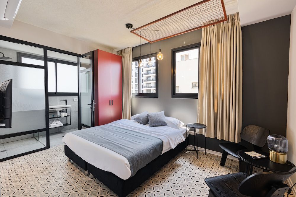 Levinski Market Hotel 1